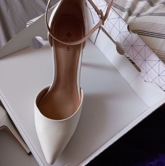 Call IT Spring - Picture 1 of 5